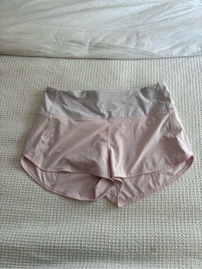 Lululemon Speed Up High-Rise Lined Short 2.5" - size 10